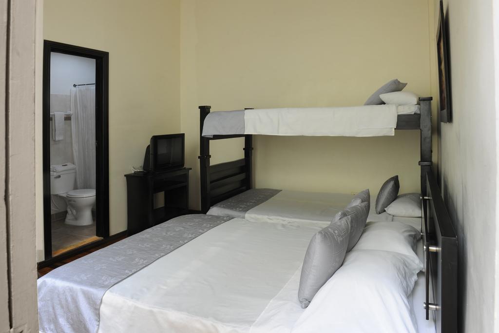 Boutique Del Cafe Hotel Manizales Exterior photo